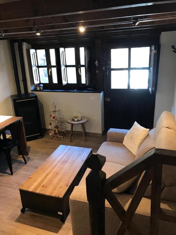 فيلا La Casita De Olivia Espinaredo La Villa المظهر الخارجي الصورة
